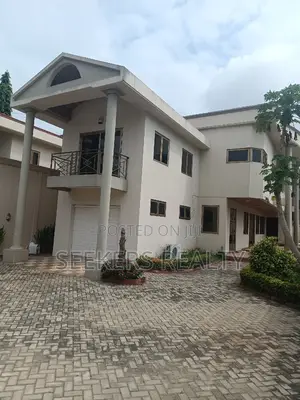 6bdrm House in Seekers Realty, Cantonments for rent