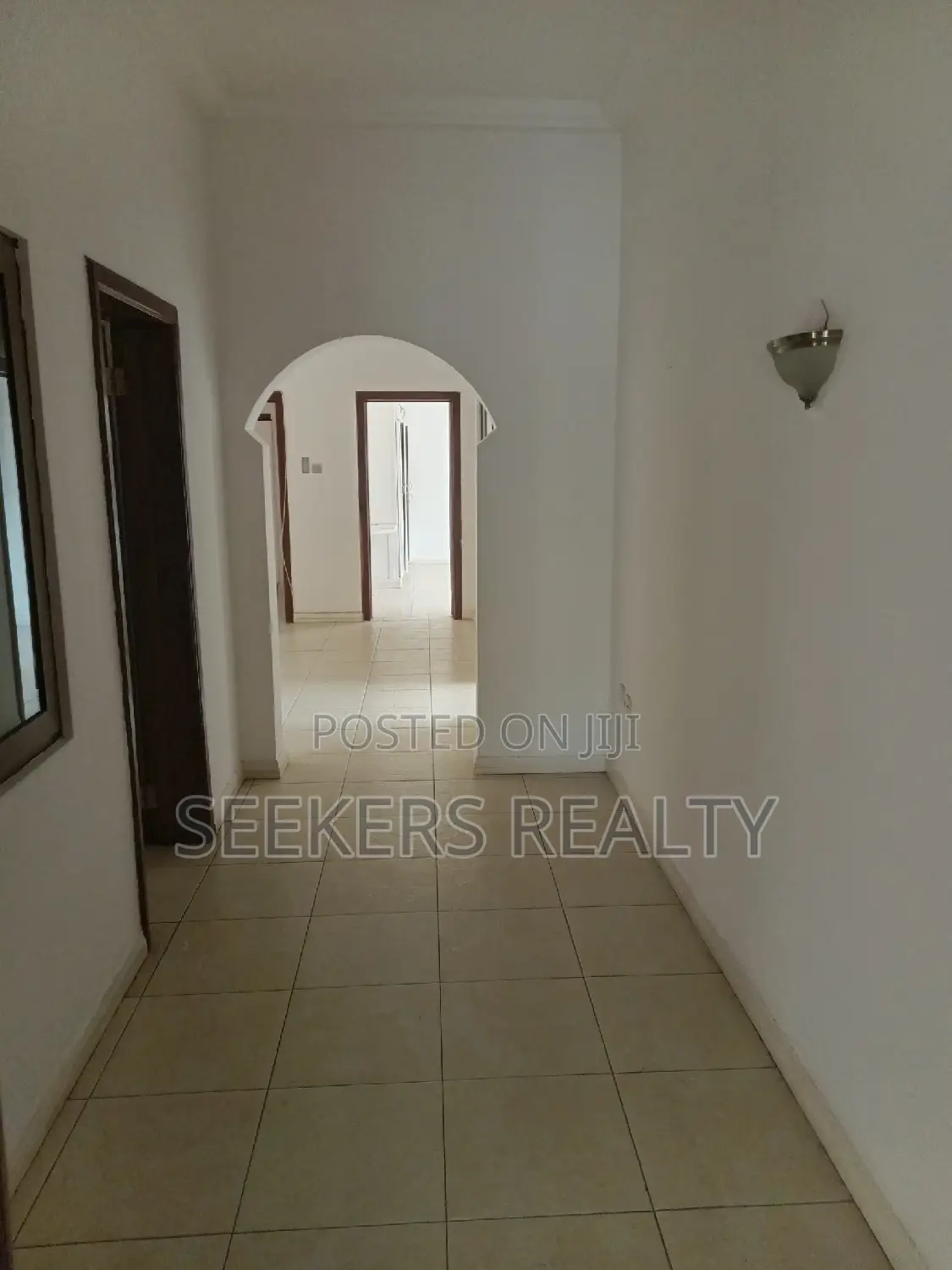6bdrm House in Seekers Realty, Cantonments for rent