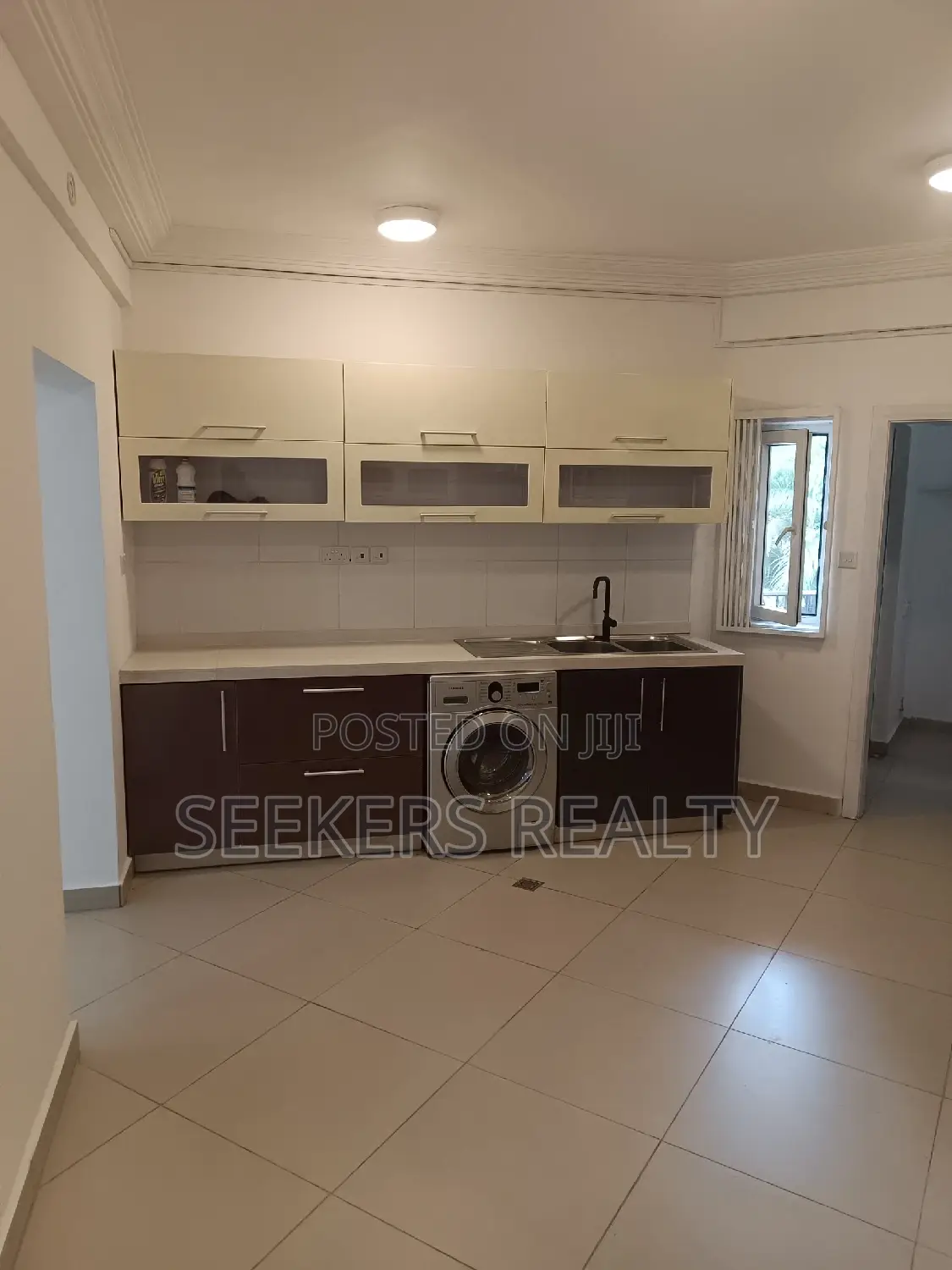 3bdrm Apartment in Seekers Realty, Ridge for rent