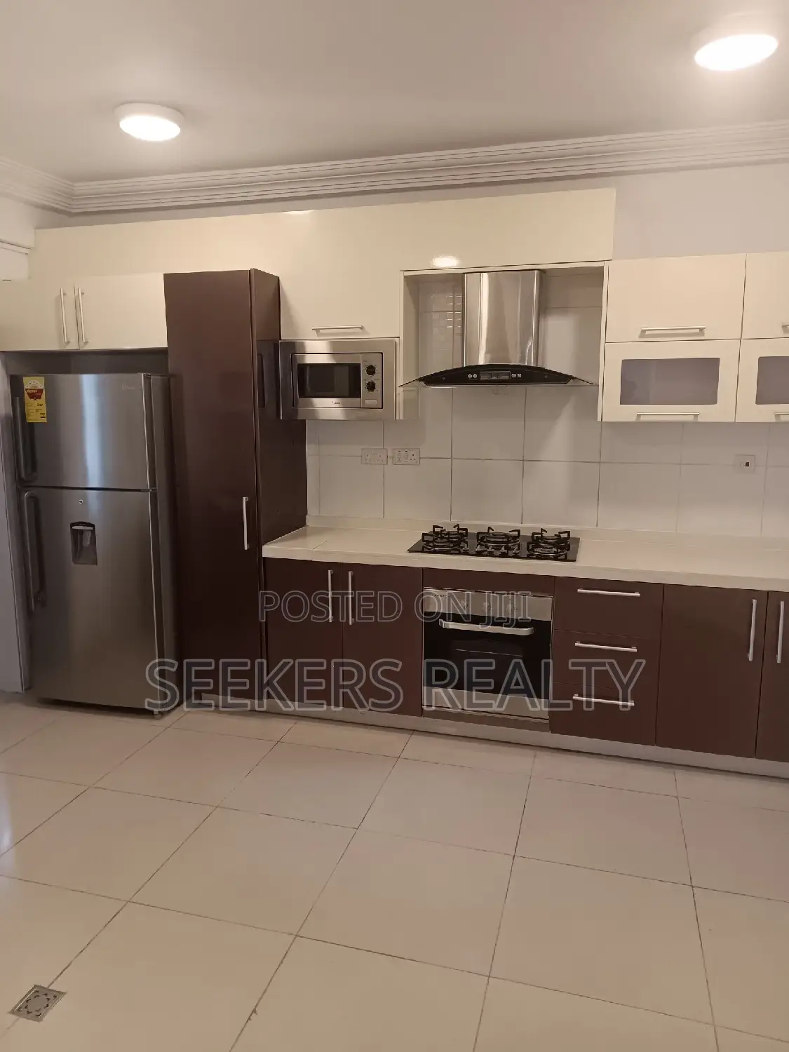 3bdrm Apartment in Seekers Realty, Ridge for rent