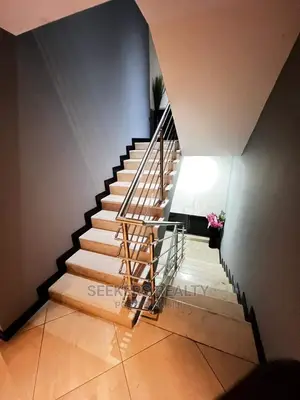 Furnished 4bdrm House in Seekers Realty, Cantonments for rent