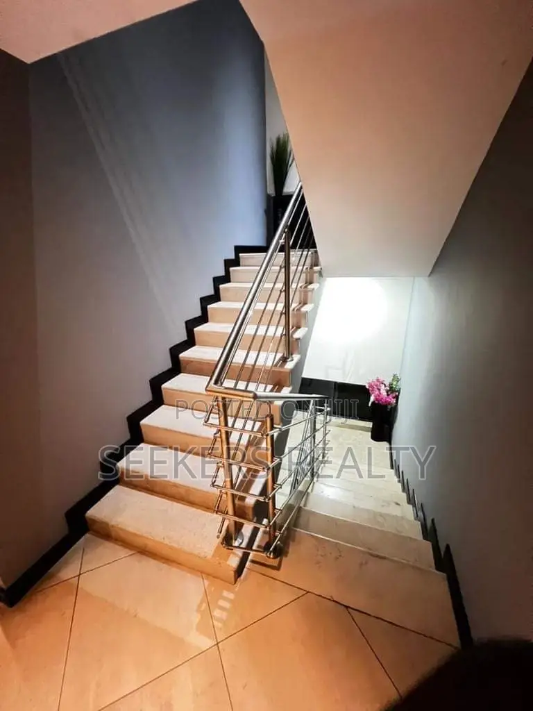 Furnished 4bdrm House in Seekers Realty, Cantonments for rent