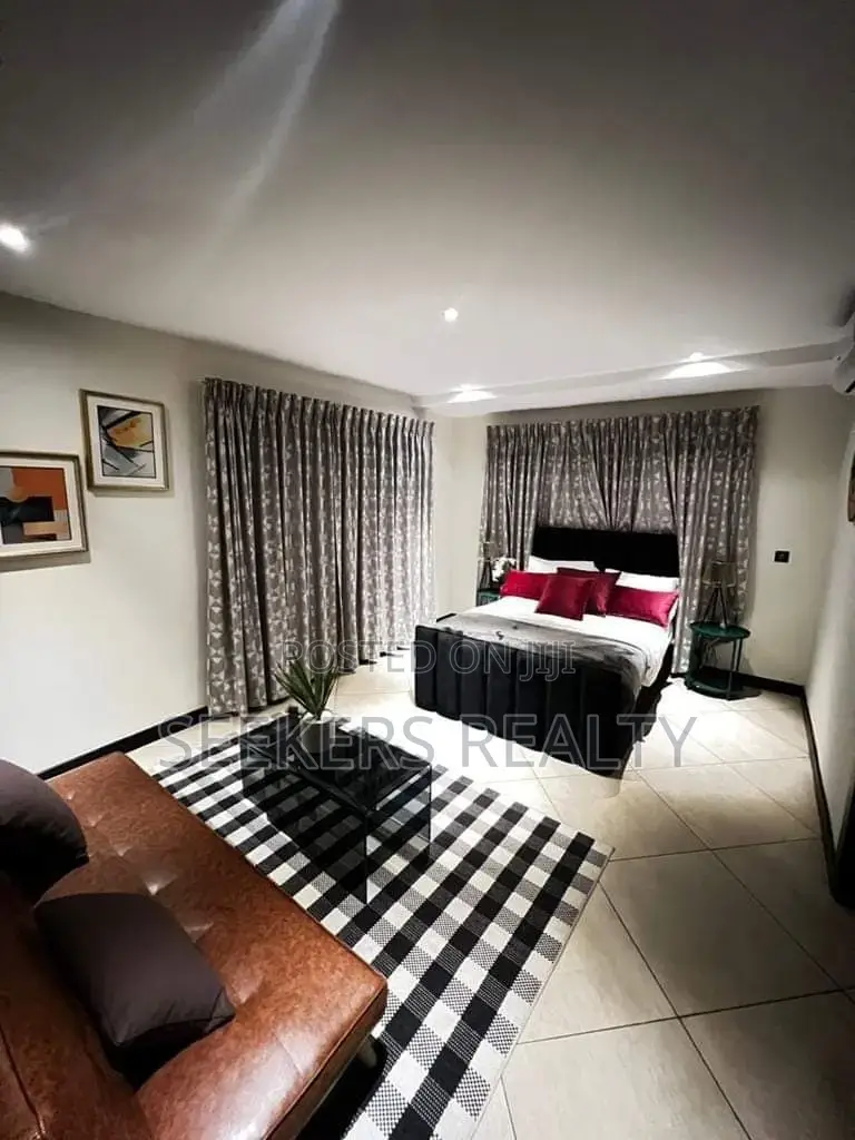 Furnished 4bdrm House in Seekers Realty, Cantonments for rent