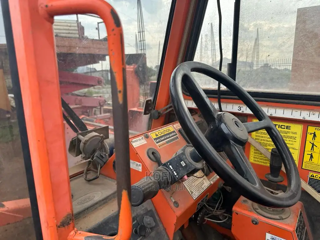 Telehandler Forklift