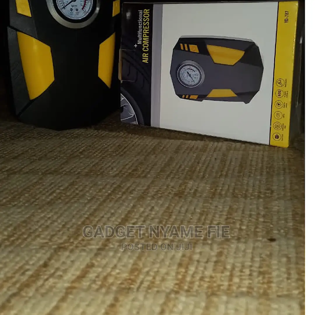 Heavy-Duty Digital Car Tire Pump – Fast Inflator for Cars/ Trucks