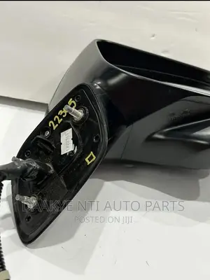 Honda Civic 2015 Side Mirror