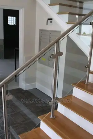 Frameless Glass Balusters