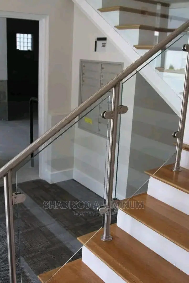 Frameless Glass Balusters