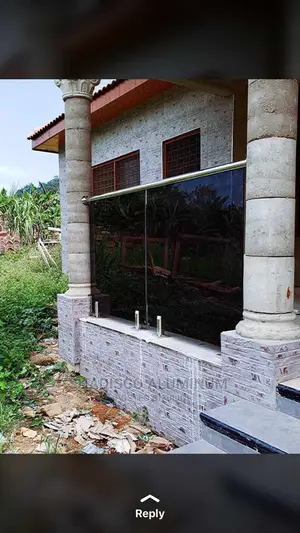 Frameless Glass Balusters