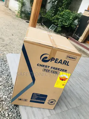 Adjustable Chestfreezer Pearl 142 Liters PCF-145