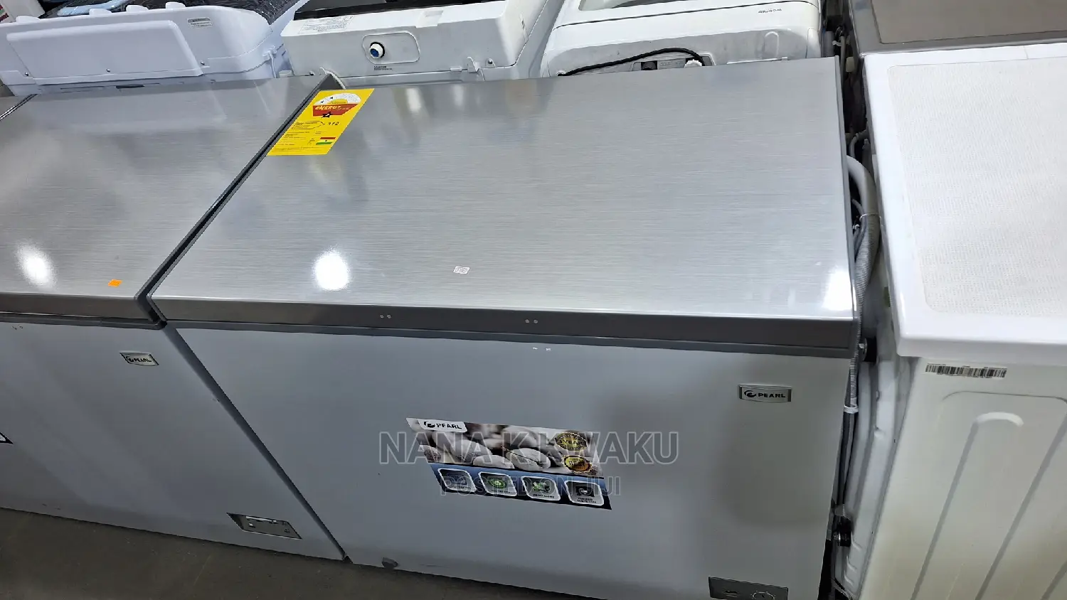 Quality_pearl 249litres Chest Freezer