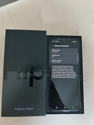 New Samsung Galaxy Z Flip4 256 GB Black
