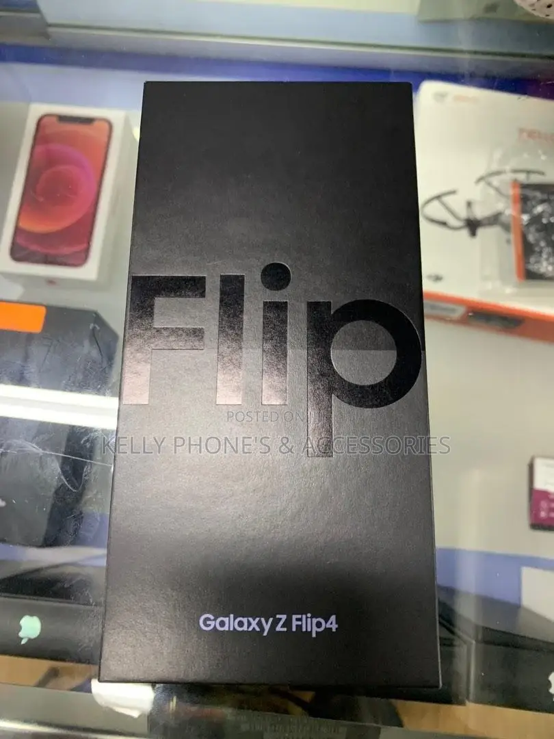 New Samsung Galaxy Z Flip4 256 GB Black