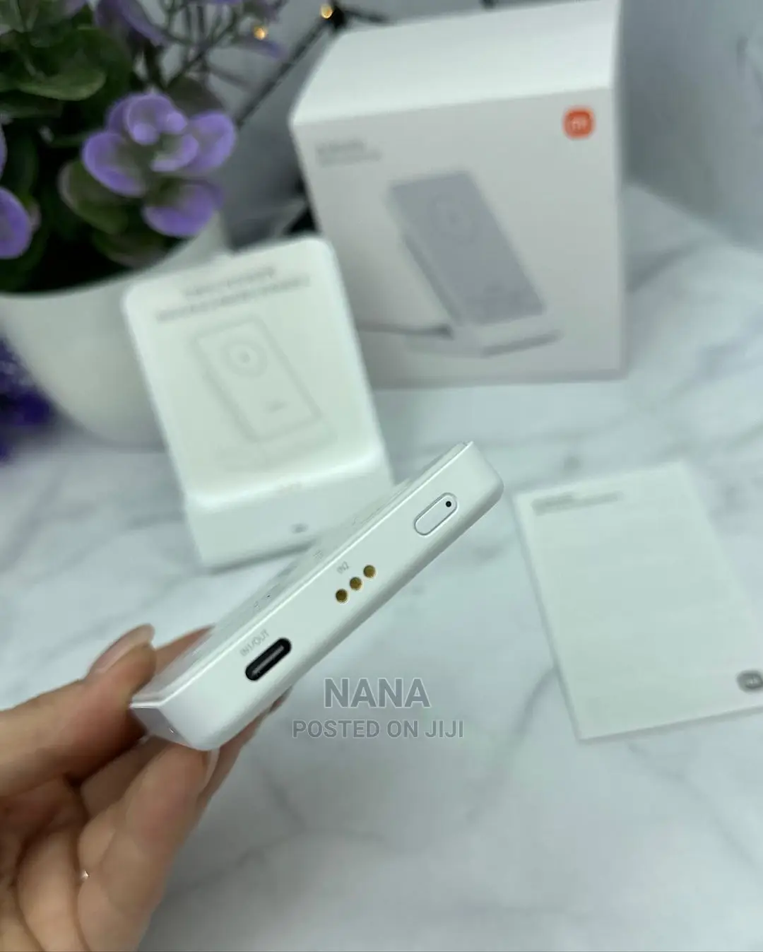 Magsafe Wireless Charging Power Bank.