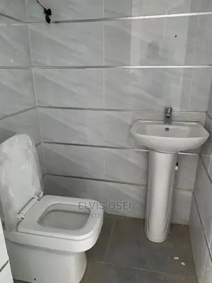 2bdrm Apartment in Adjiringanor, East Legon for sale