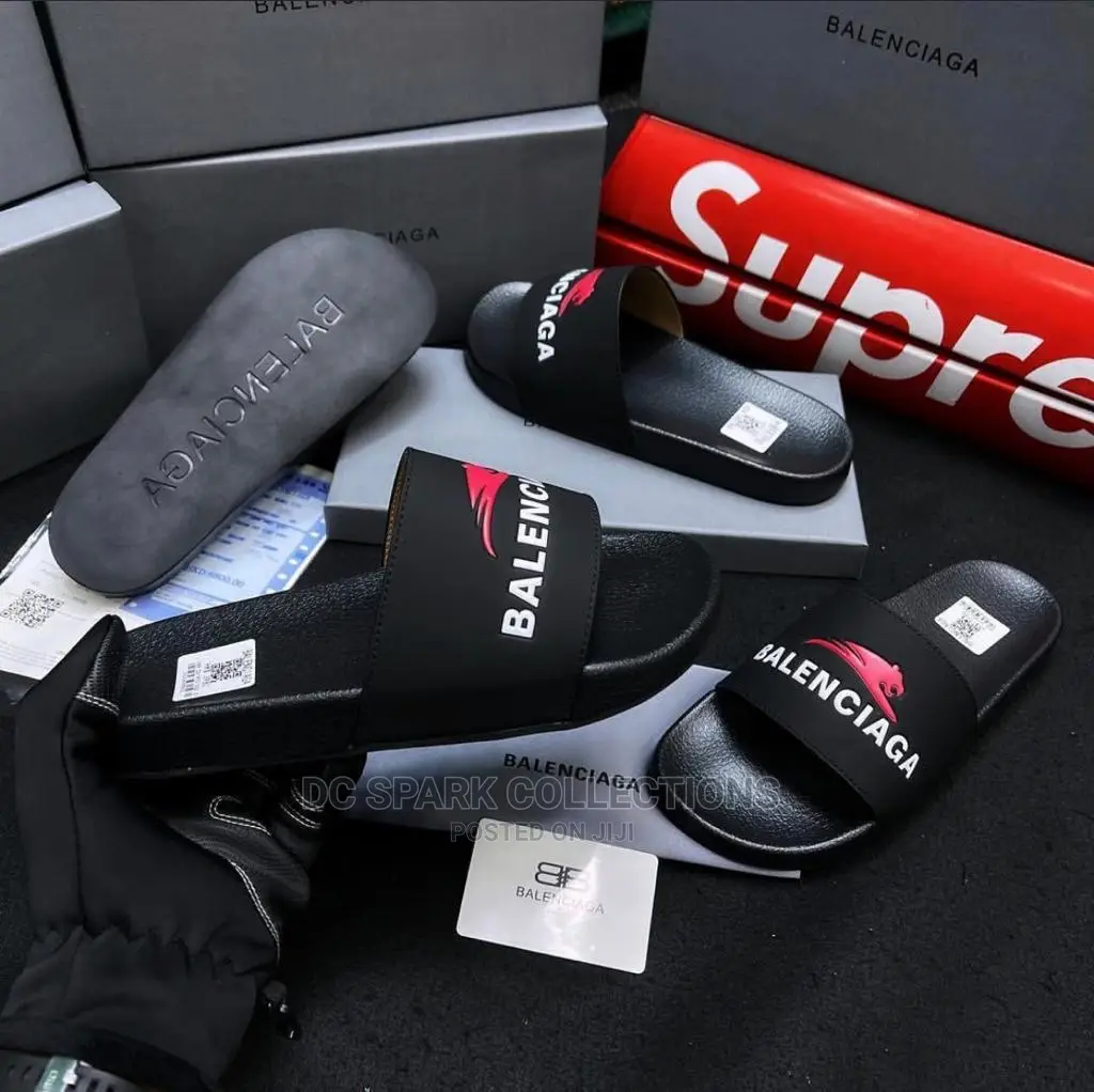 slippers balenciaga