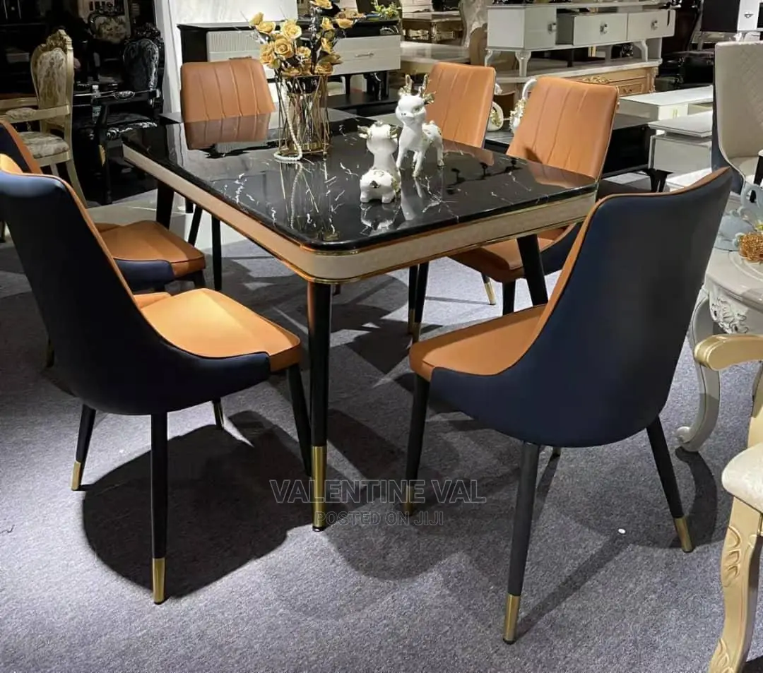 Sweet Dinning Table Set