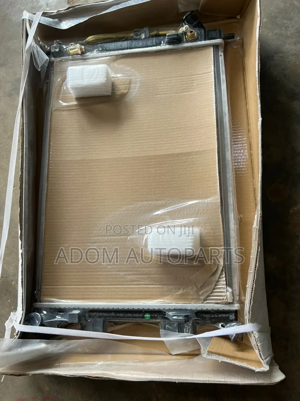 Hyundai Elantra 2011 2012 2013 Radiator Water Tank
