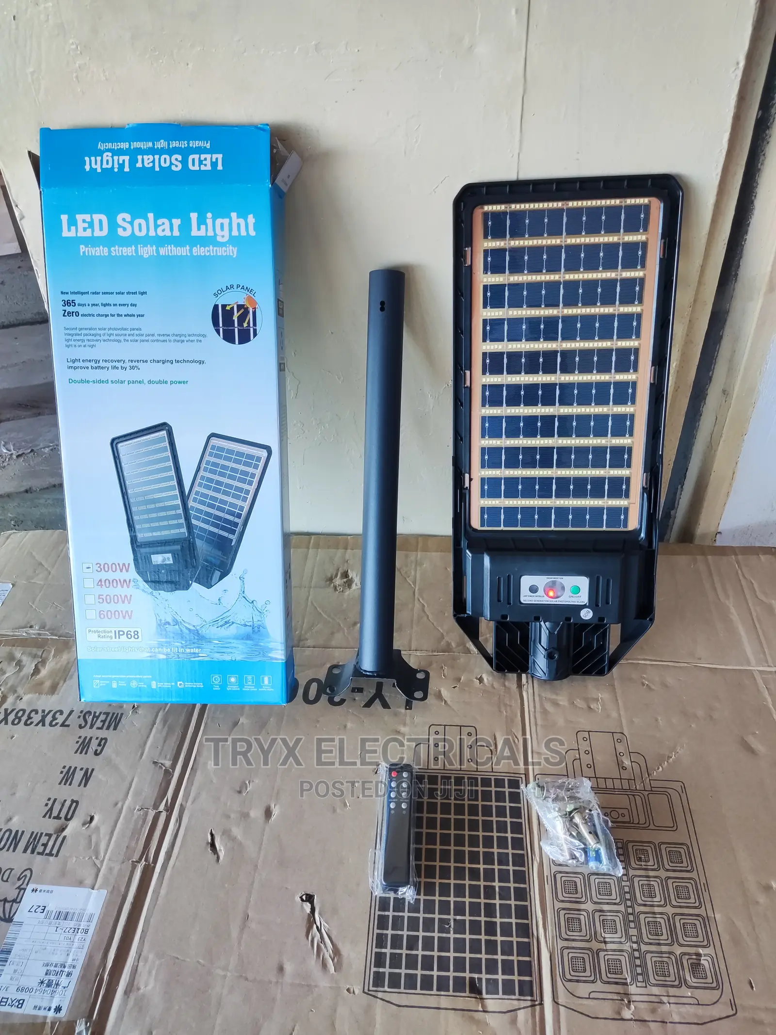 300w Solar Street Light Bi-facial
