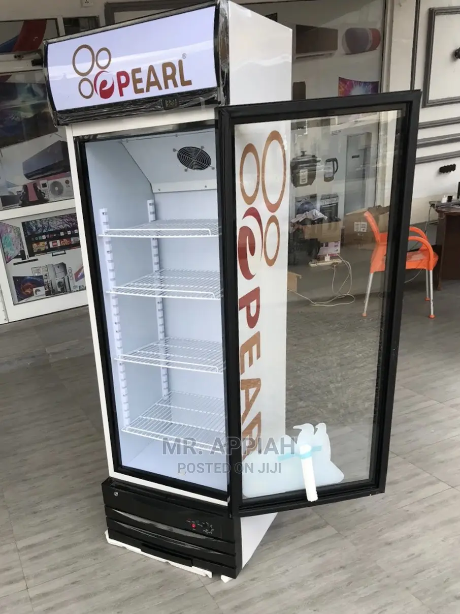 Durable and AffordablePearl PVC46 318 Litres Store Fridge.