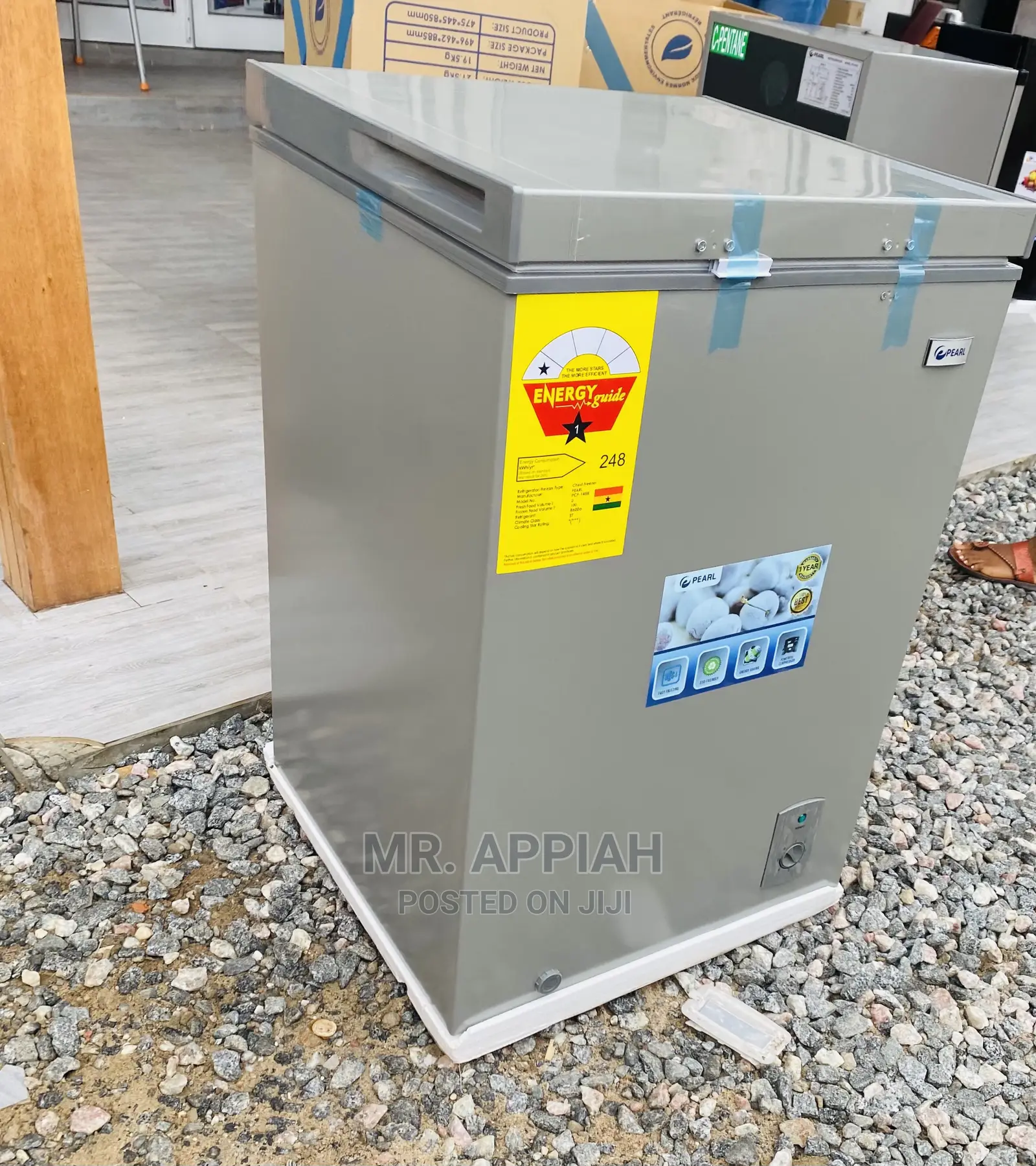 Energy Saving Technology Pearl Chest Freezer(PCF-127).