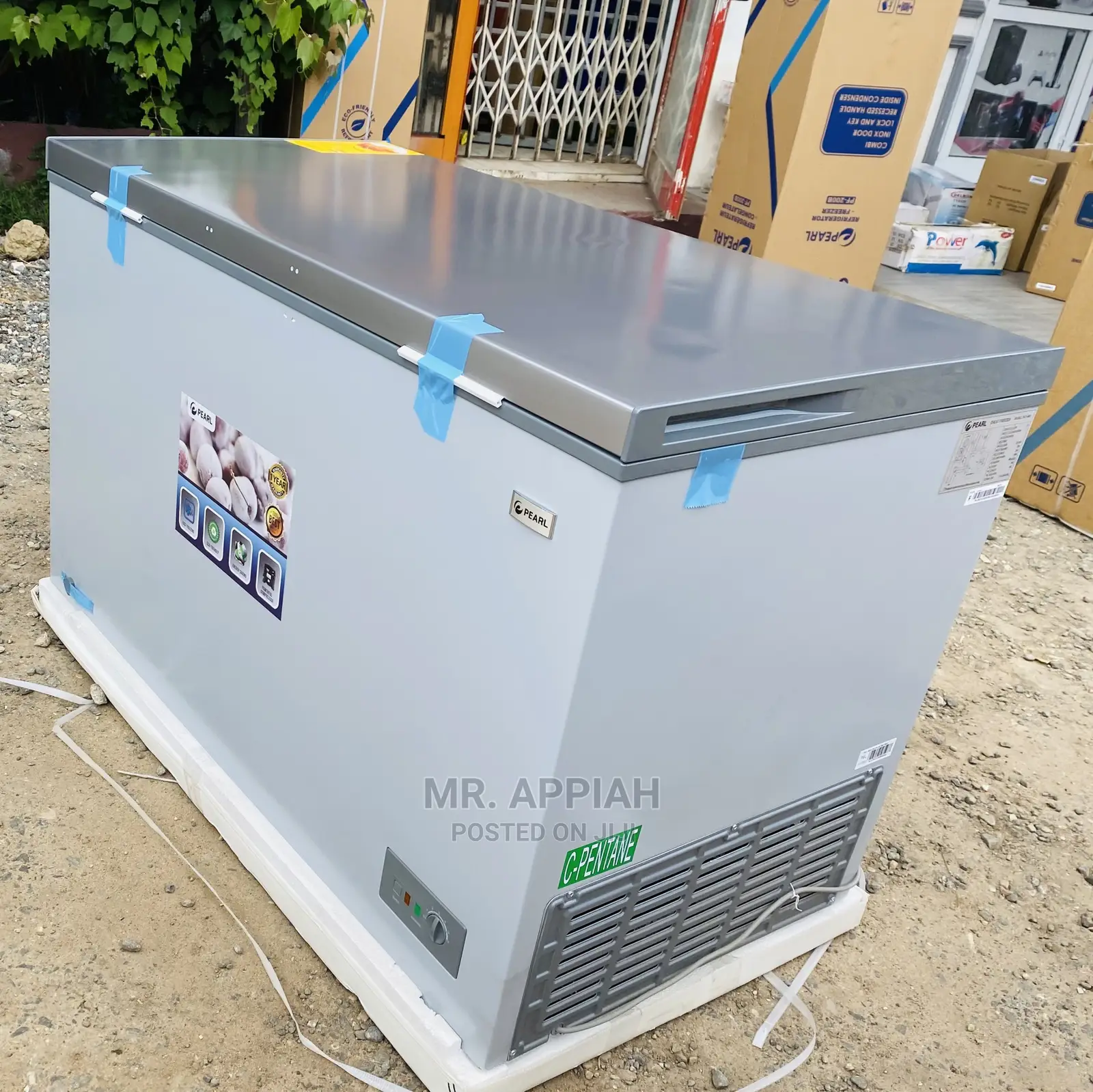 Anti-Rust 708L Pearl Chest Freezer PCF-850,