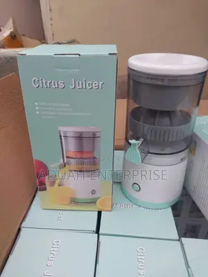 Portable Citrus Juicer