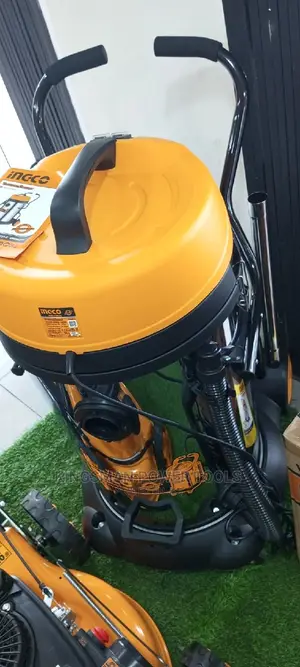 Vacuum Cleaner VC24751