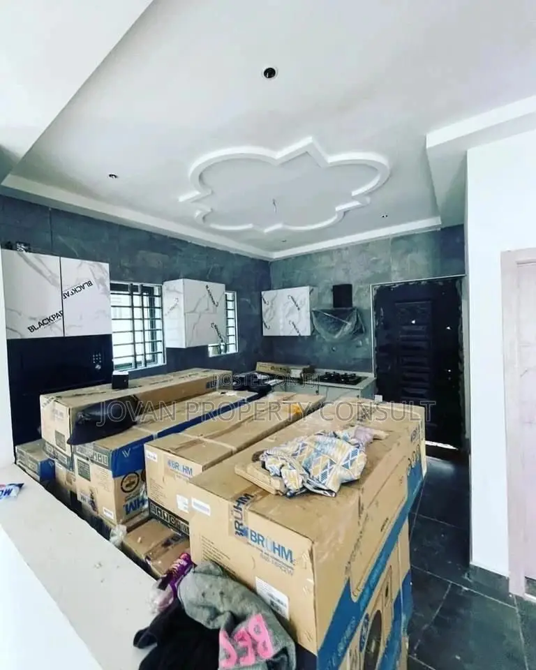 3bdrm House in Pokuase Odumasi, Ga South Municipal for sale