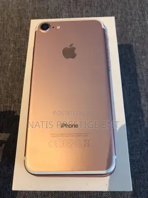 New Apple iPhone 7 128 GB Gold