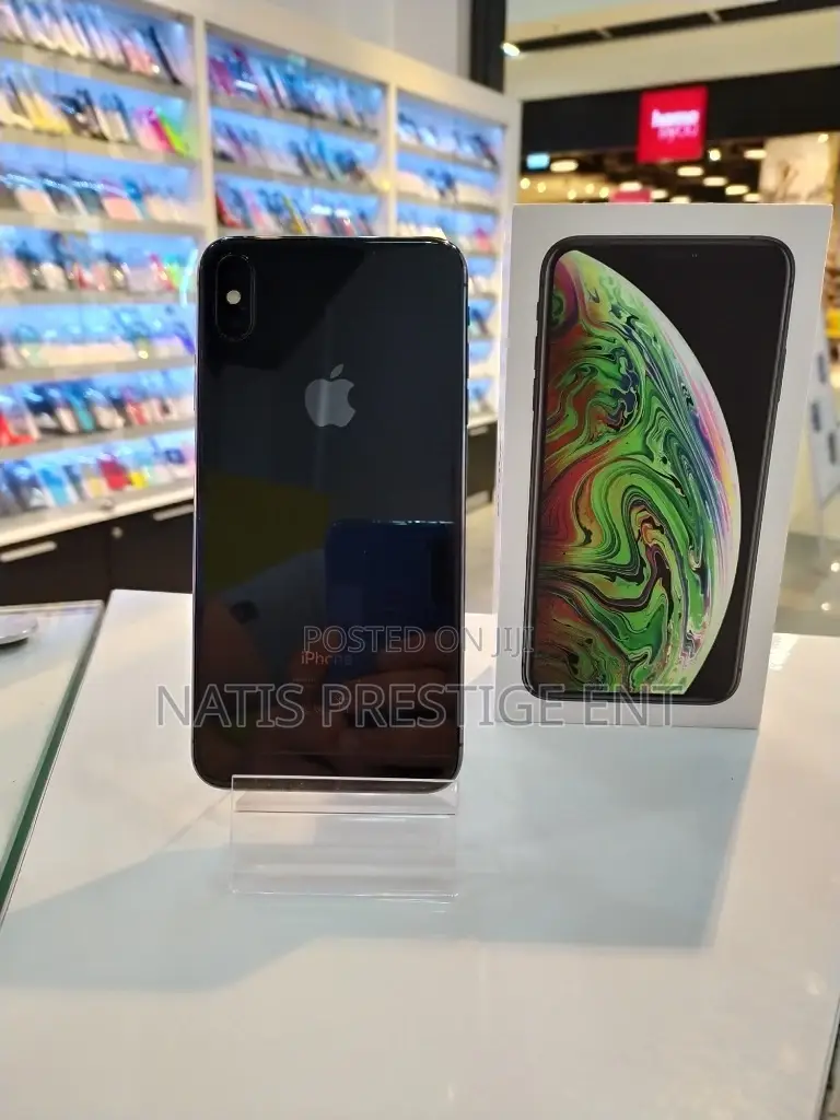 New Apple iPhone XS 256 GB Black