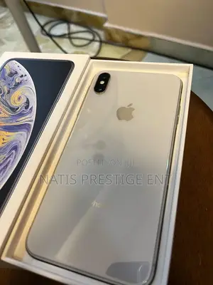 New Apple iPhone XS 256 GB Black