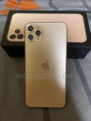 New Apple iPhone 11 Pro Max 256 GB Gold