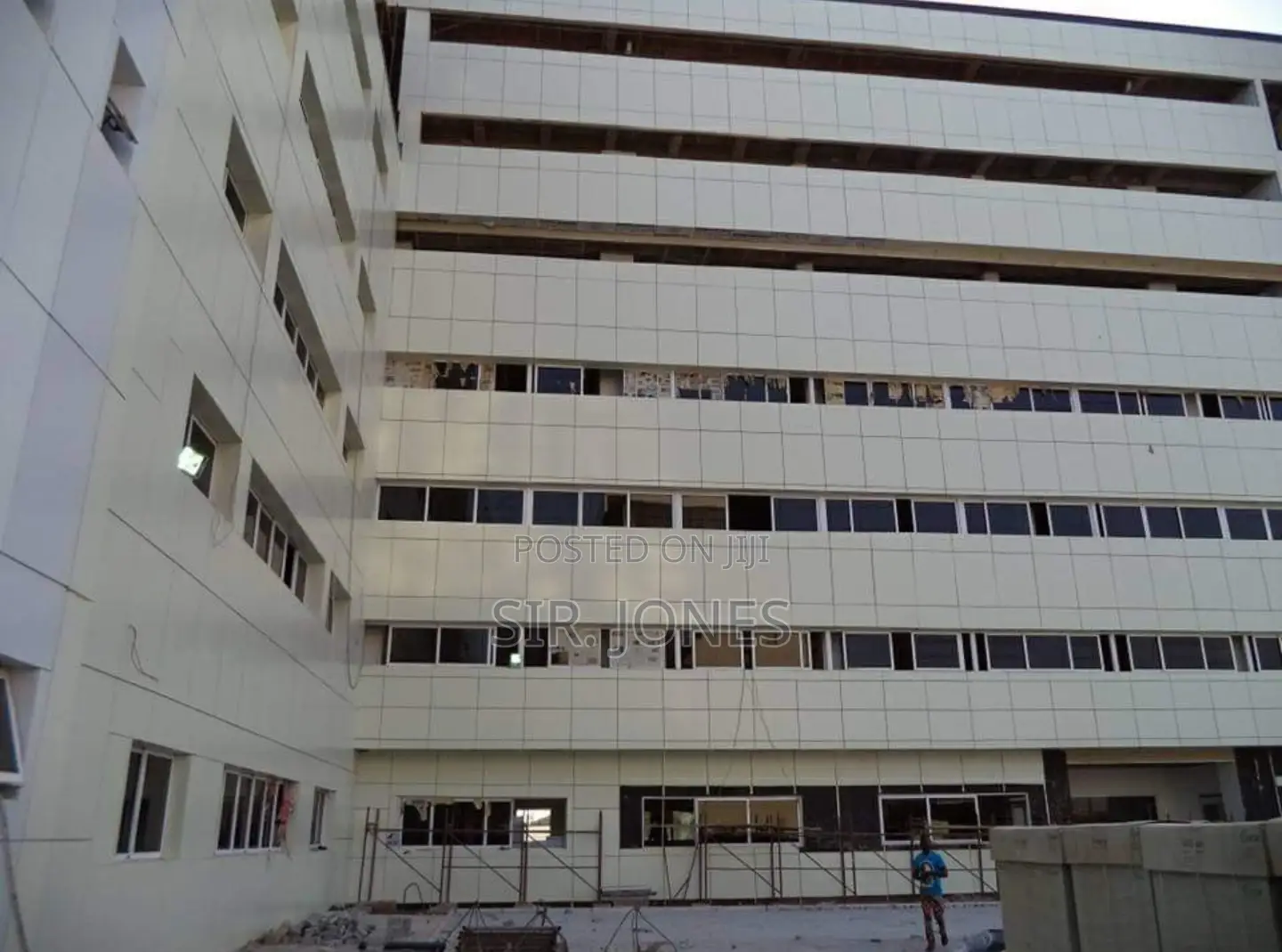 General Construction, Pavement, Tiling, Gardening and General Building