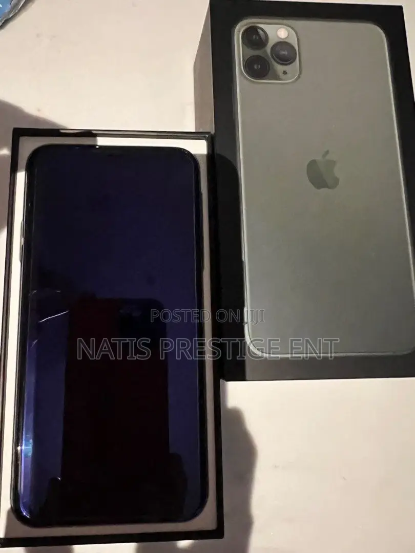 New Apple iPhone 11 Pro Max 64 GB Black
