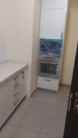 4bdrm Duplex in Community 25, Tema Metropolitan for sale