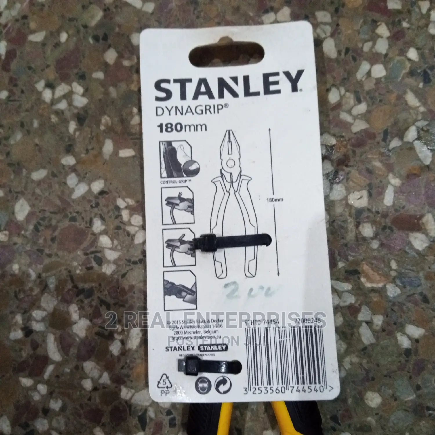 Stanley 180mm Plier