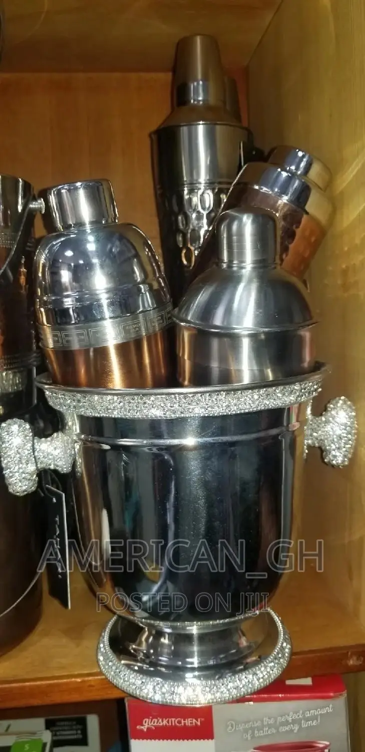 Ice Buckets and Shakers in Accra Metropolitan Restaurant & Catering