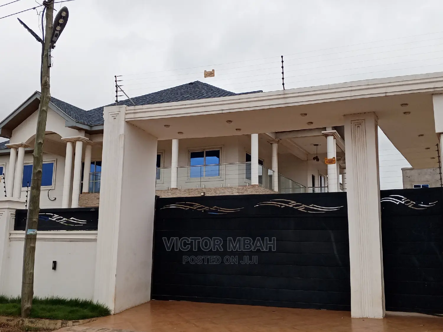 5bdrm Duplex in Community 25 Tema for sale