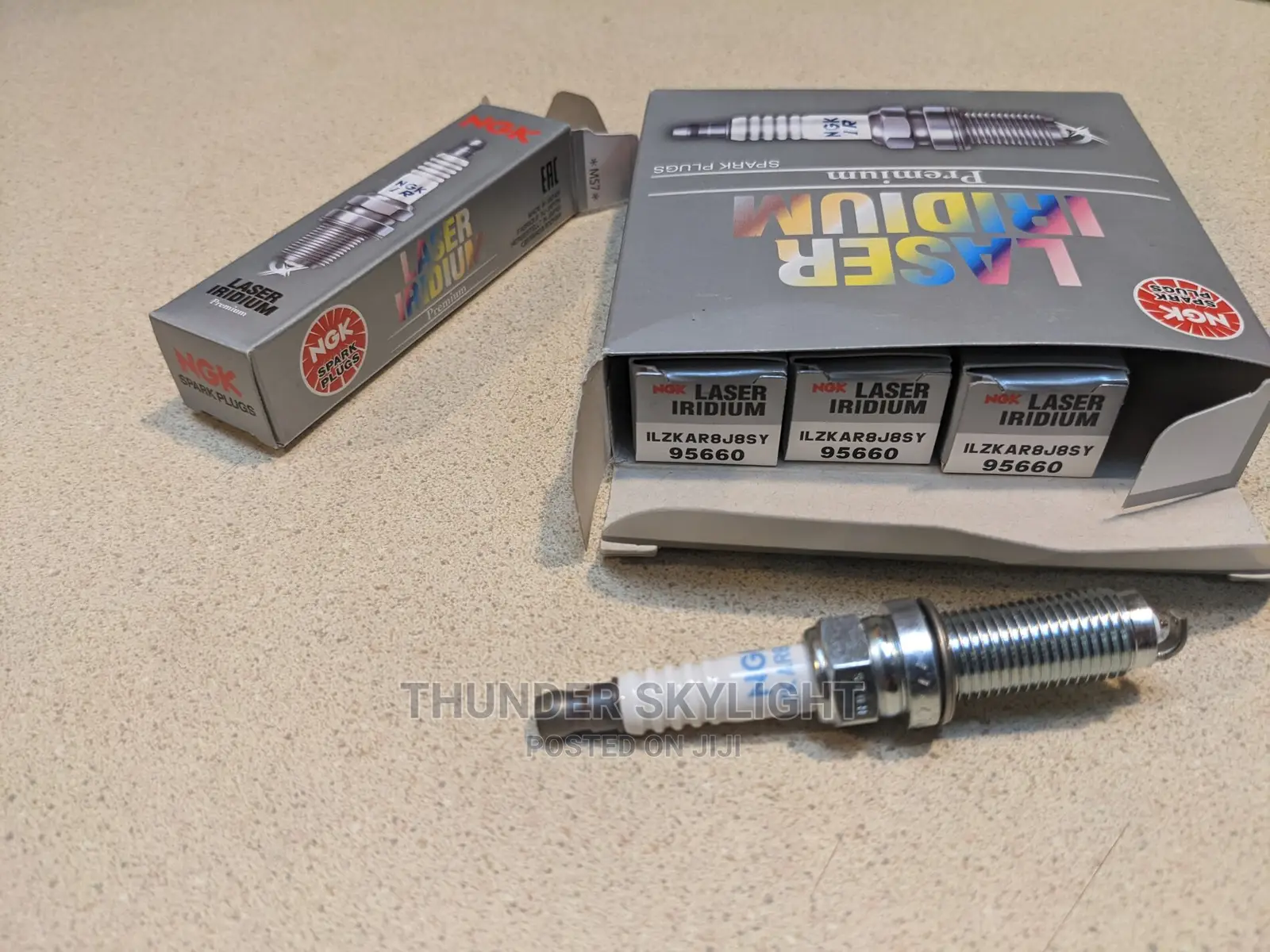 HONDA Civic Spark Plugs 95660 ILZKAR8J8SY Laser Iridium