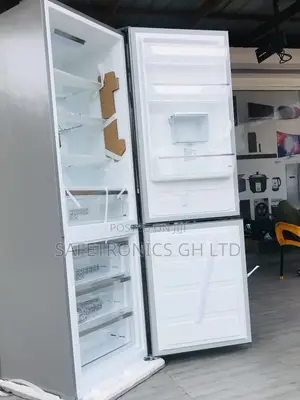 Doubledoor Elegant Bottomfreezer Midea 302 Liters Fridge