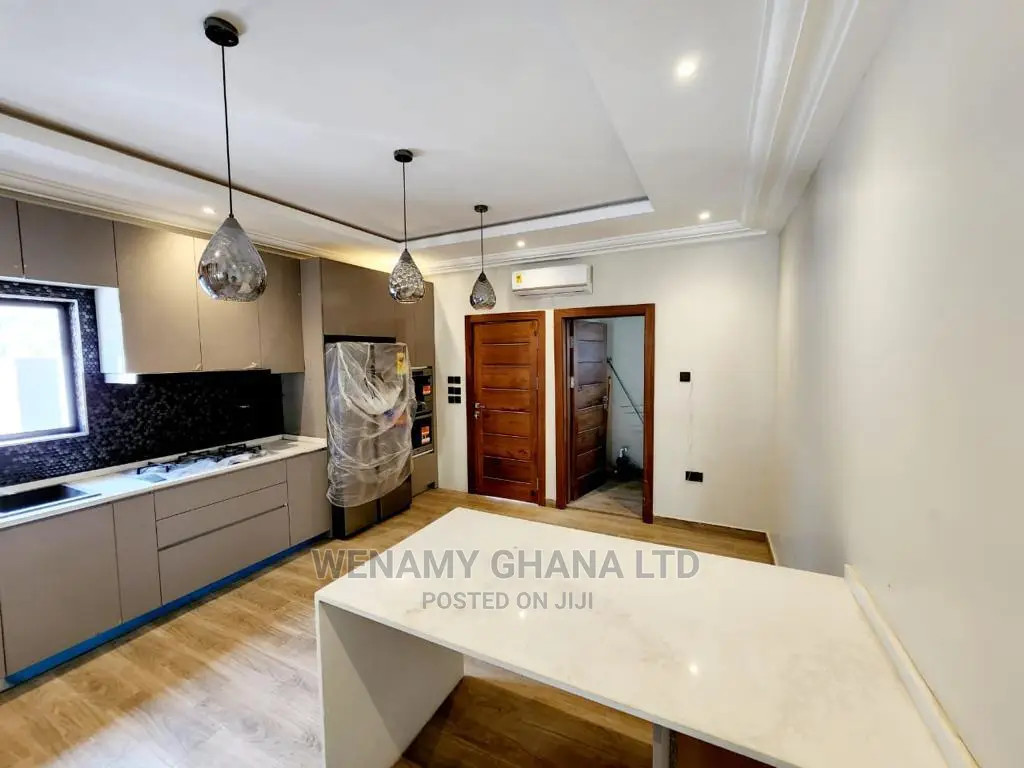 4bdrm House in East Legon, Accra Metropolitan for sale
