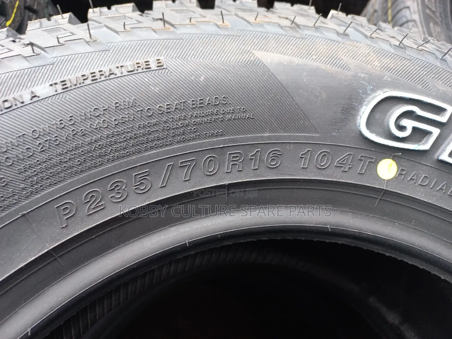 Original Yokohama 235/70 R16 Tyres