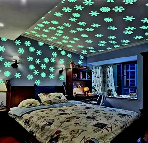 Glow In The Dark Snow Flakes
