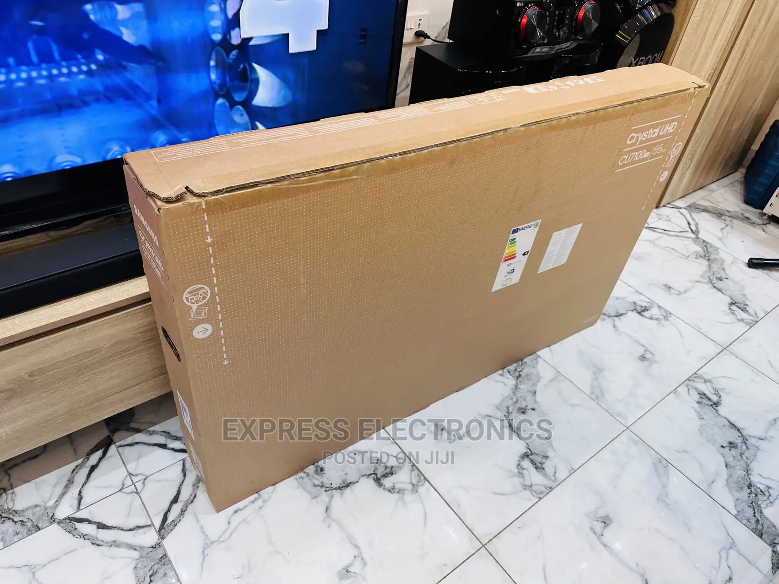 Dynamic Range of Colors Uhd Smart 55”Cu7172 Led Tv