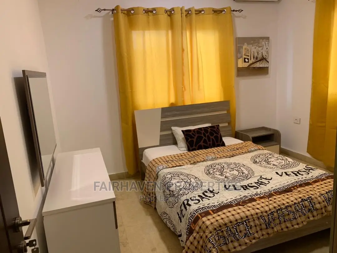 Furnished 10bdrm Block of Flats in West Land Blv, Accra Metropolitan