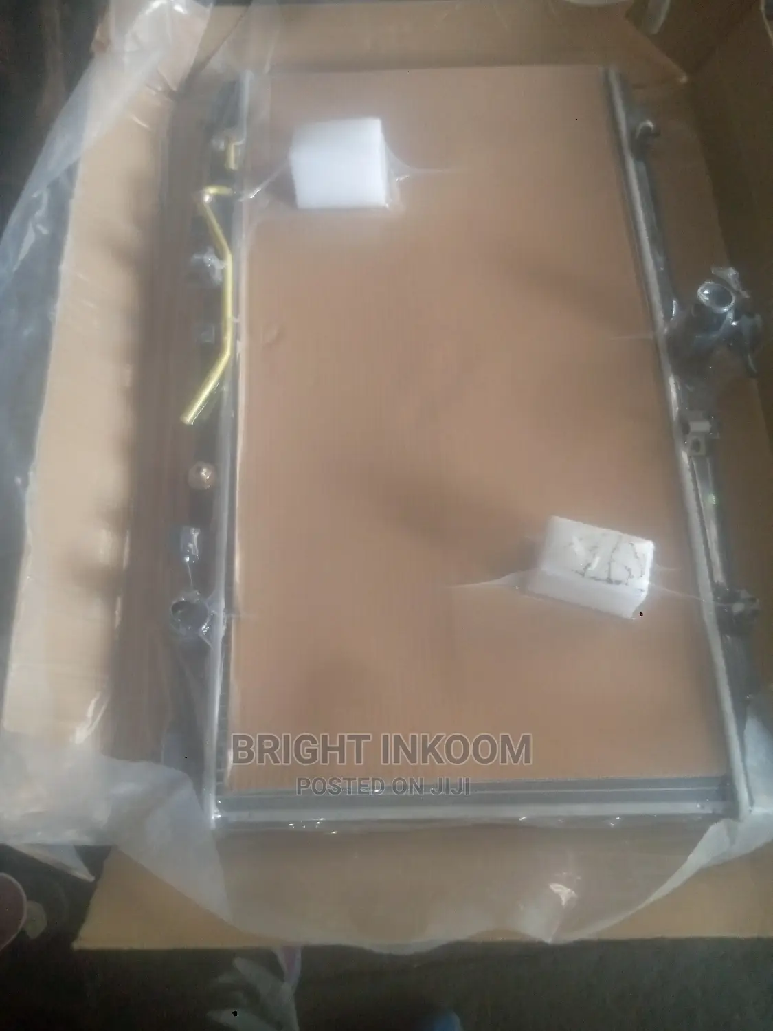 Toyota Camry 2015 2016 2017 Radiator Tank