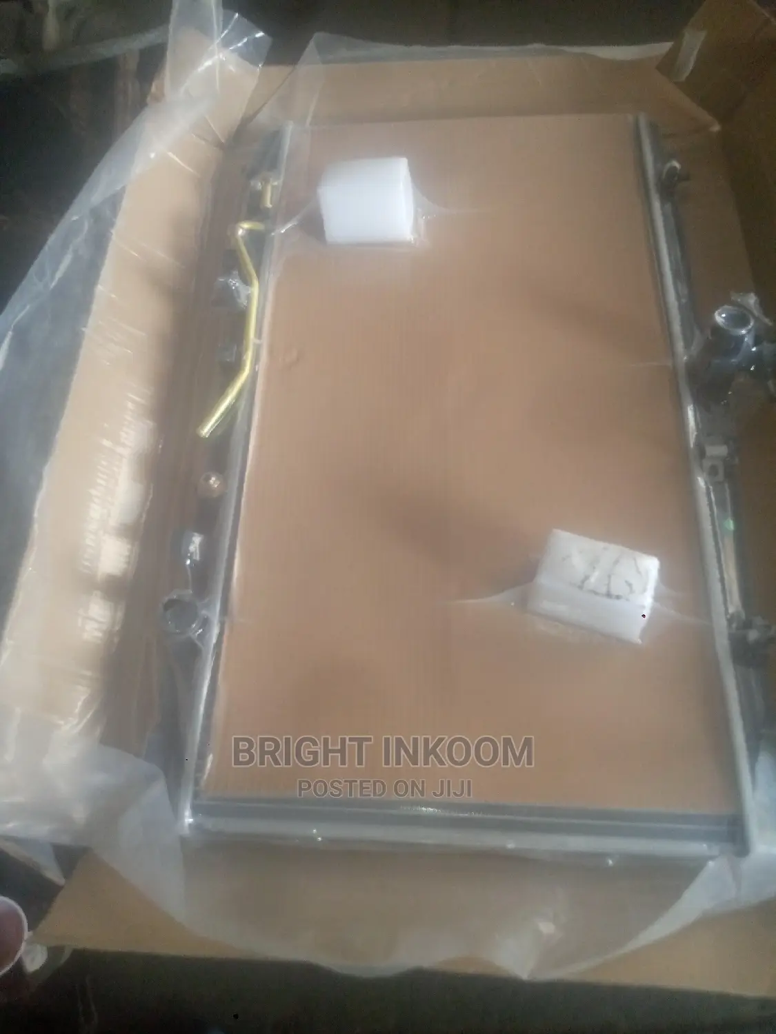 Toyota Camry 2015 2016 2017 Radiator Tank