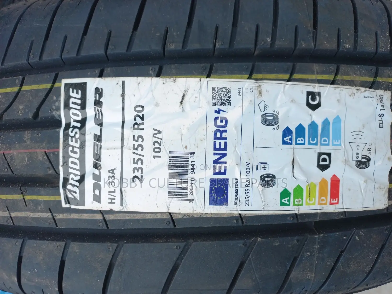 Original Bridgestone 235/55 R20