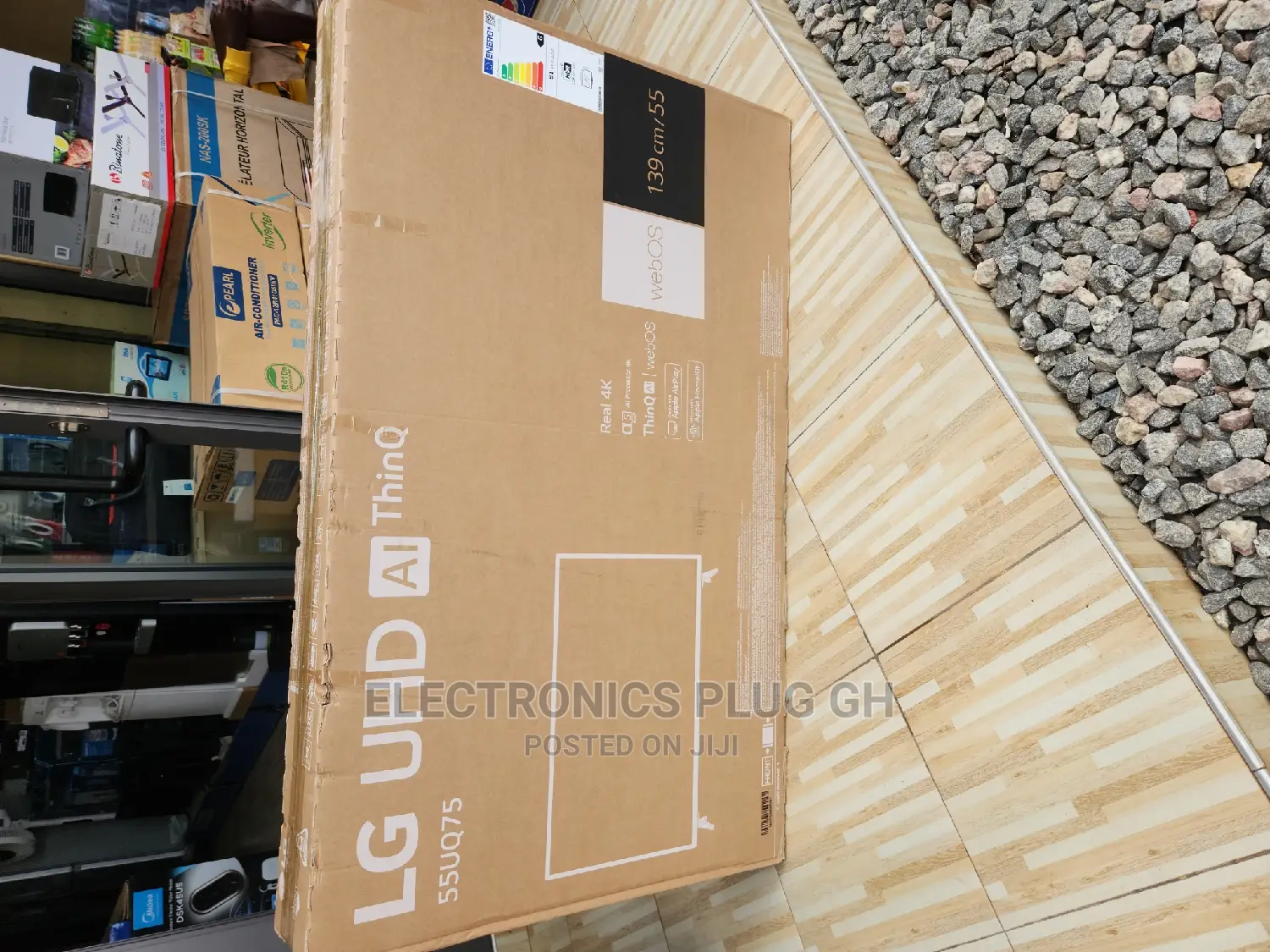 LG 55 UHD Smart Tv